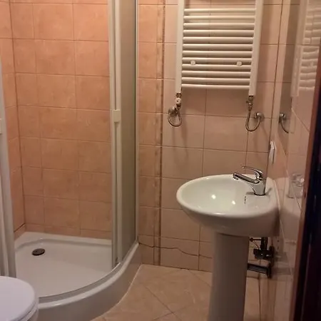 Aspen Alojamento de Acomodação e Pequeno-almoço Szczyrk